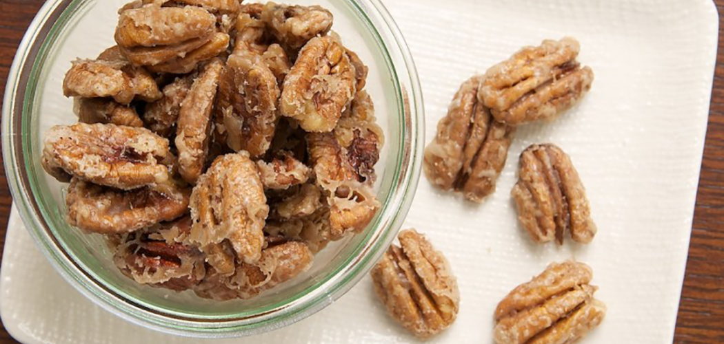 Maple cayenne-spiced pecans