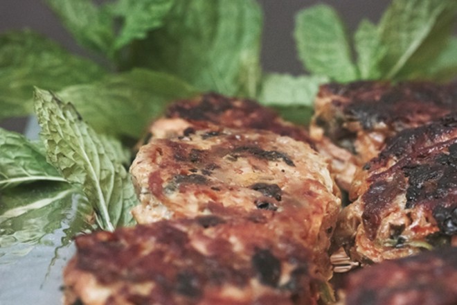 salmon-patties-burgers-healthy-mayya