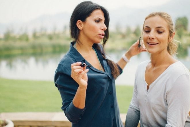 You don't have to carve lots of time to achieve big, bold, and sexy eyes. Before you step out for a night of fun, check out this quick eye makeup tutorial.