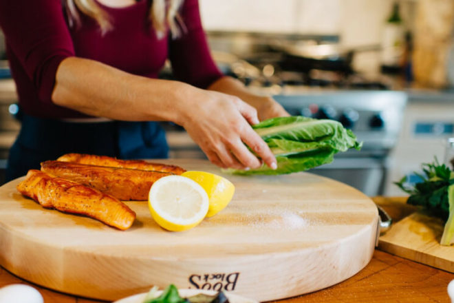 You don’t have to create fancy, complicated, or time-consuming dinner menus to achieve an unforgettable meal. You just need to prepare smart ones!