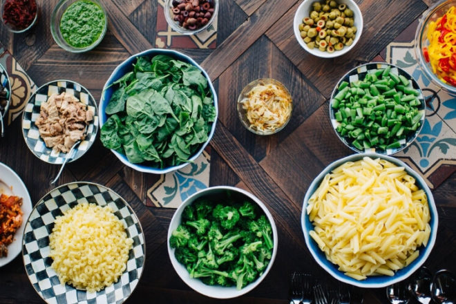 In this article, Nealy Fischer outlines the 90/10 food rule. It isn't so much a diet ... or even a "rule" for that matter. It's more a mindset.