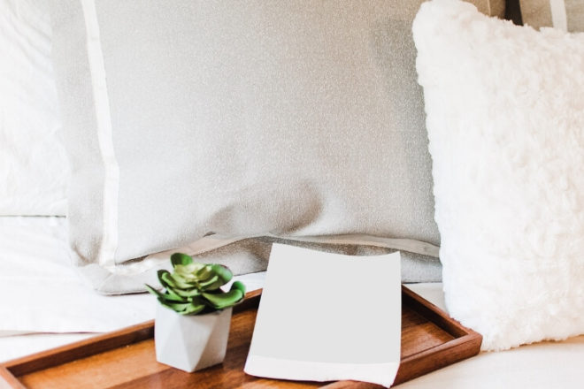 In an effort to make your houseguests feel welcomed and to take the stress out of 24/7 entertaining, check out this list of hosting essentials!
