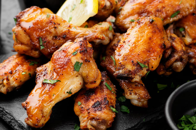 Chicken wings with tangy bbq sauce
