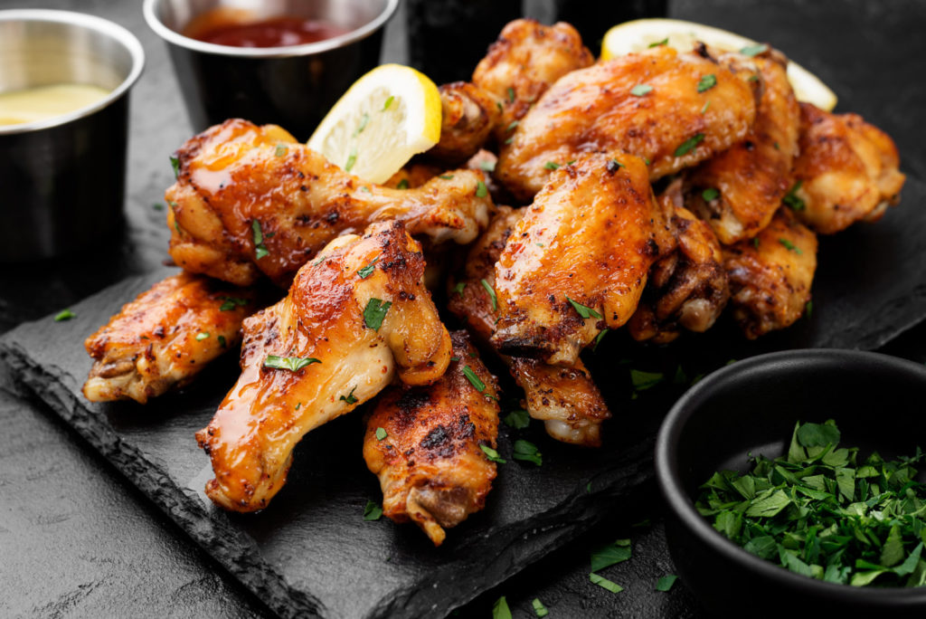 Chicken wings with tangy bbq sauce